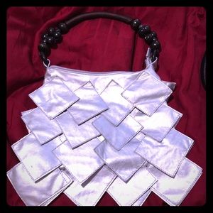 New-Silver leather metallic design purse unique tote bag round handle Vintage